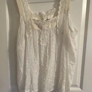 Maurice’s plus size top. Off white top. Size 2